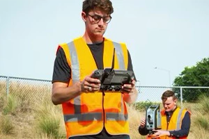 Trimble T7